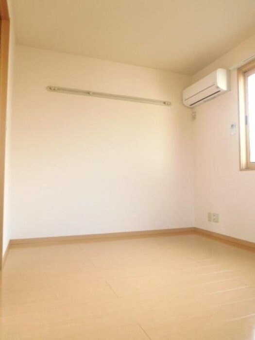 物件内観写真3　(★内装★)