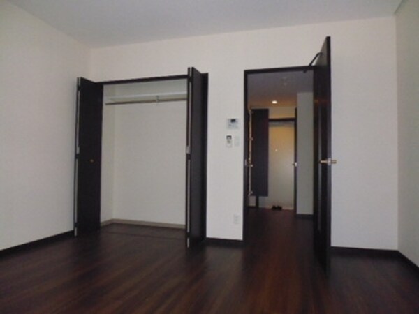 その他室内・内装(★ダークブラウンのシックなフローリング★)