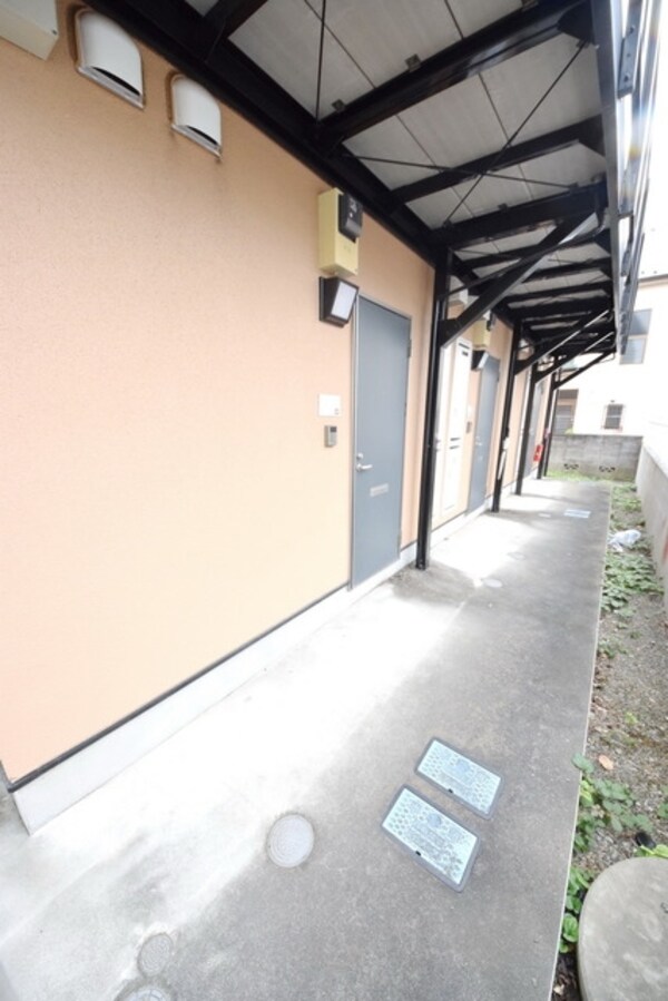 エントランス(外観・共用設備)