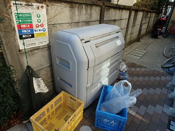 共有部分(ゴミ置場)