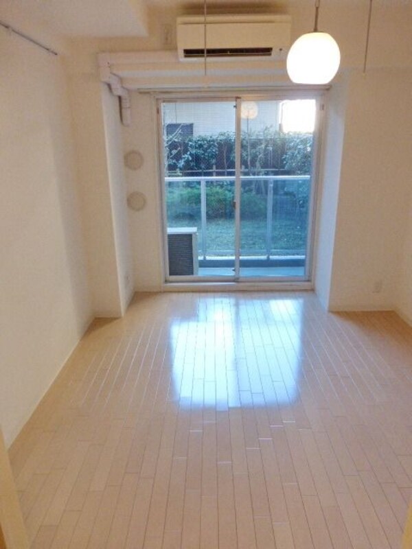 リビング・居室(★綺麗なフローリングです★)