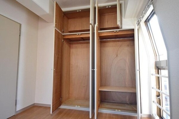 収納(別部屋参考写真)