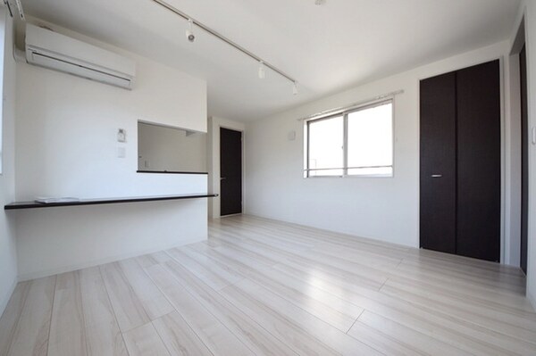 リビング・居室(★ＬＤＫ１０帖以上★)