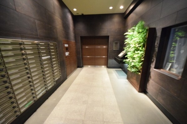 エントランス(エントランス)