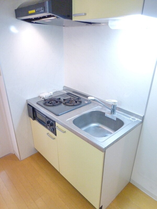キッチン(タウンハウジング府中店まで)