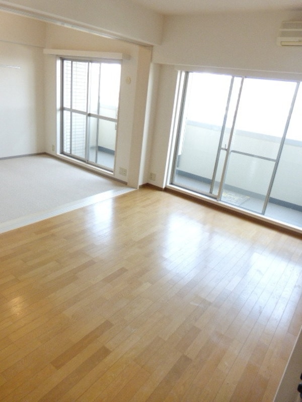 リビング・居室(別部屋参考写真)