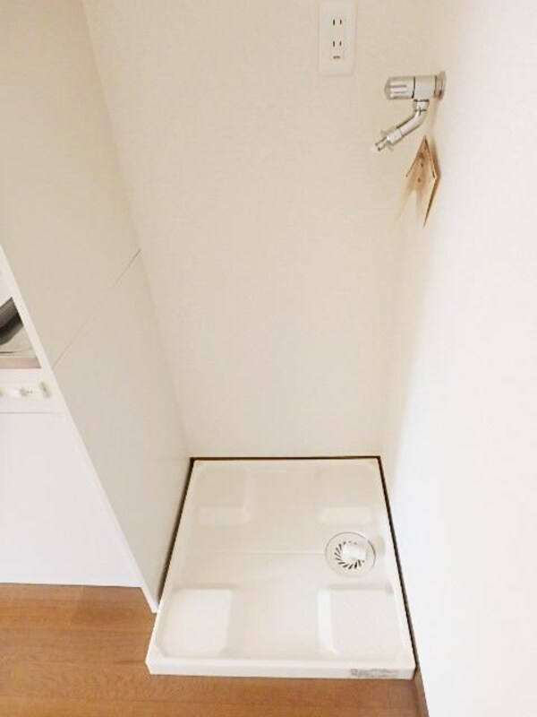 設備(室内洗濯機置場)