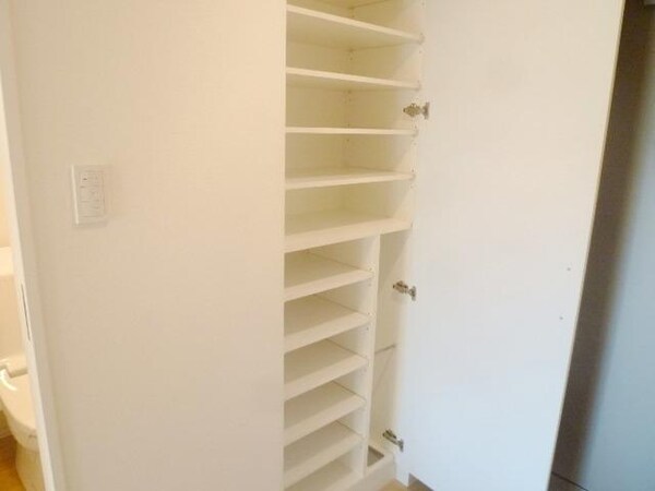 玄関(★シューズボックス★)