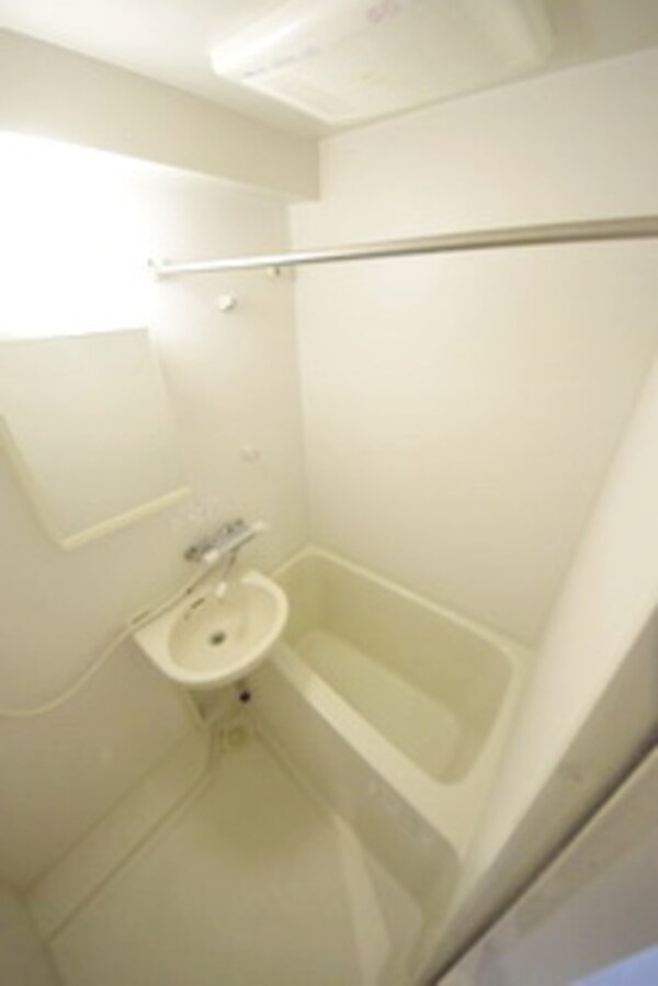 バス／シャワールーム等(お風呂)