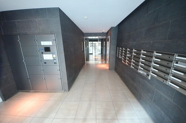 エントランス(エントランス)