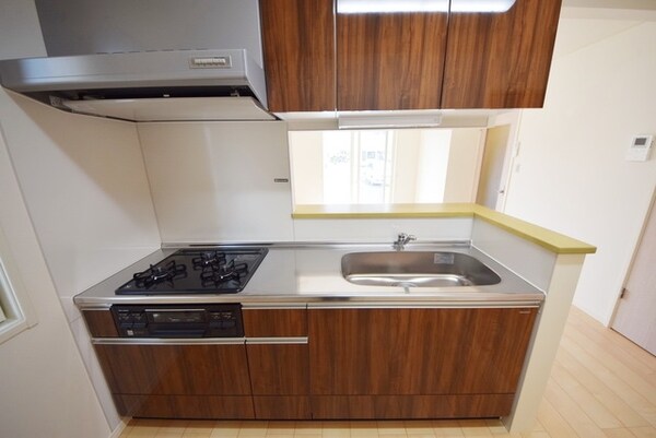 キッチン(★三口システムキッチン★)