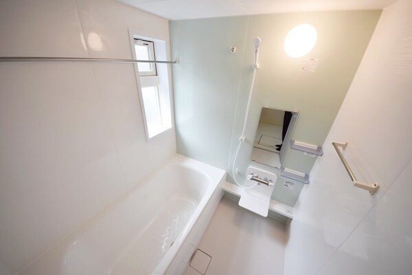 バス／シャワールーム等(★広々したお風呂★)