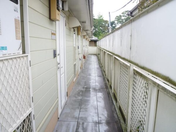 エントランス(★広々通路です★)
