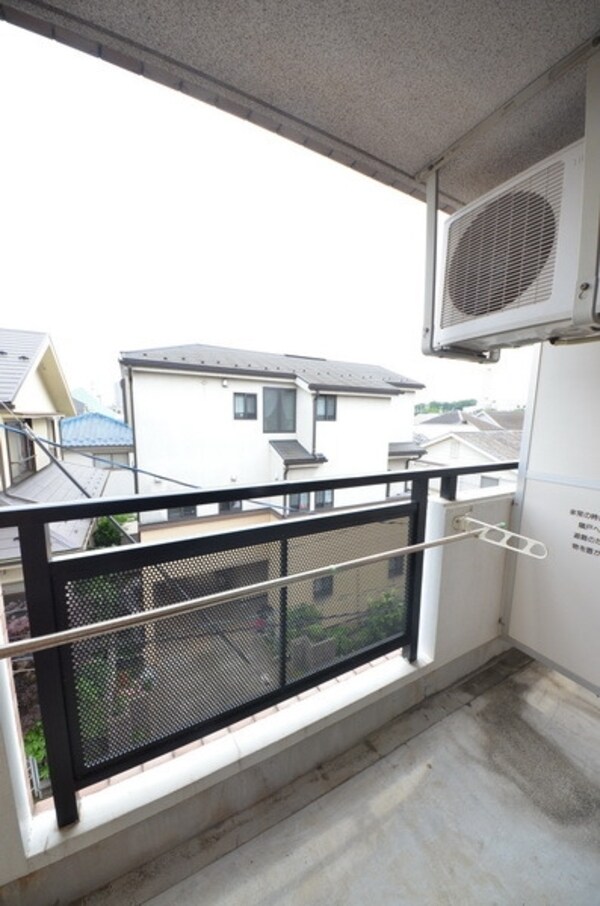 バルコニー(他階参考写真)