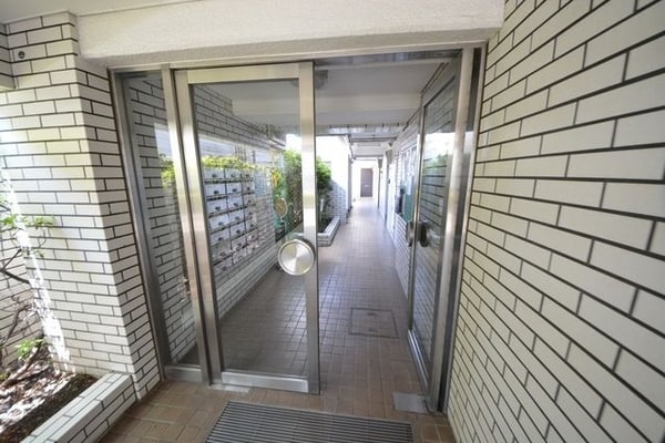 エントランス(エントランス)