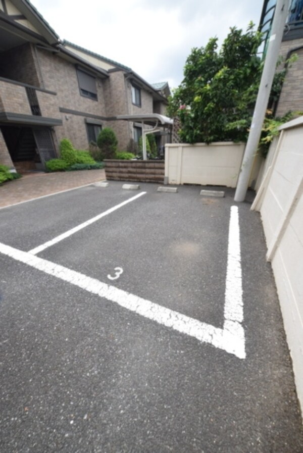 駐車場(★駐車場★)