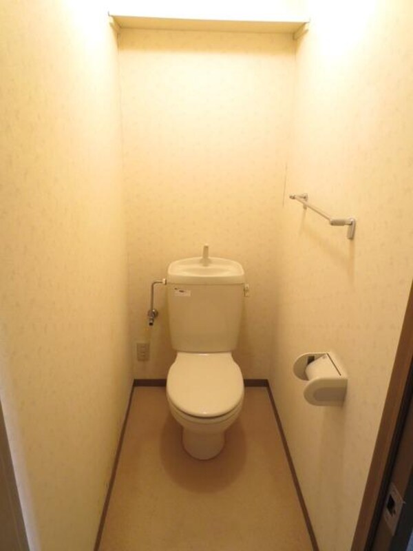 トイレ(★トイレの上部に棚★)