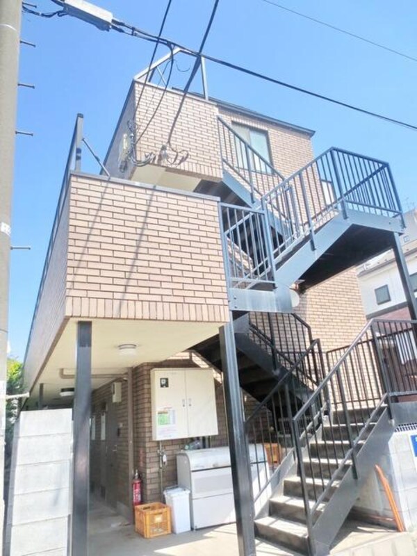 エントランス(★日当たり良好★)