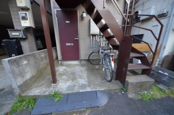 エントランス(外観・共用部分)