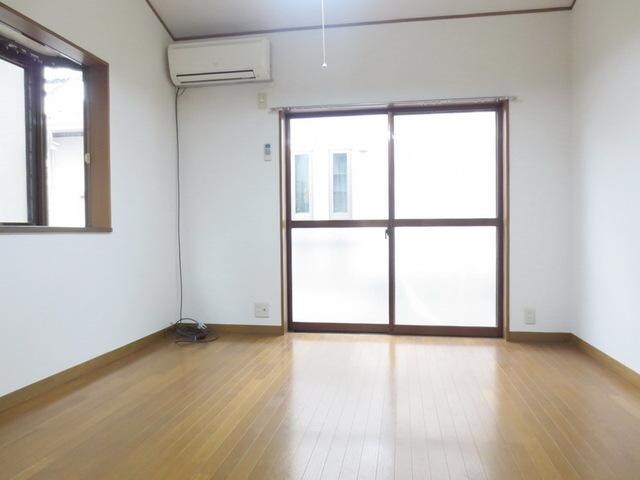 物件内観写真3　(★2面採光★)