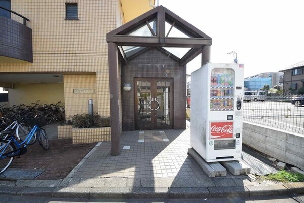 エントランス(外観・共用部分)