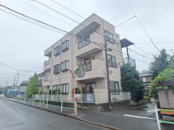 外観(♪明るい外観♪)