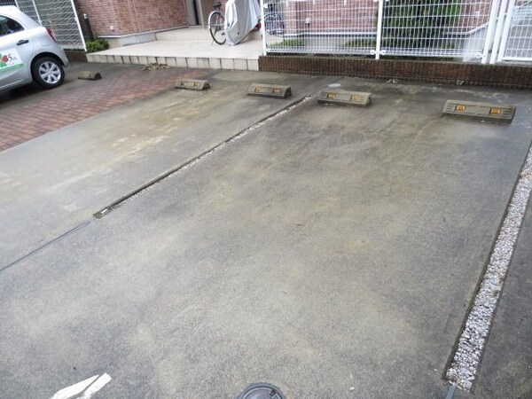 駐車場(★敷地内駐車場★)