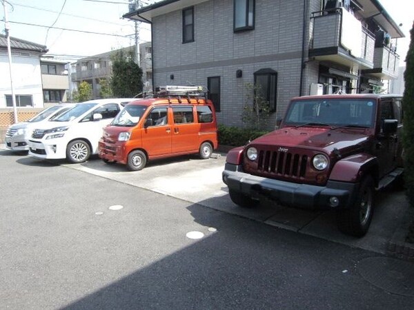 駐車場(★敷地内に駐車場あります★)