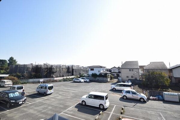 眺望(★お部屋の前に建物がないので日がしっかり入ります★)