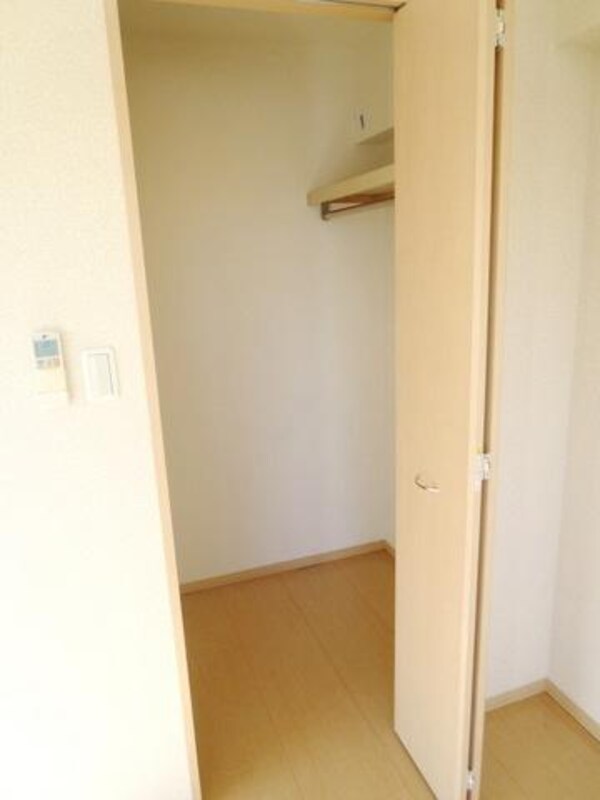 収納(★ウォークインクローゼット★)