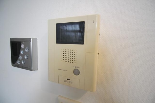 セキュリティ(★安心のテレビモニター付きインターホンです★)