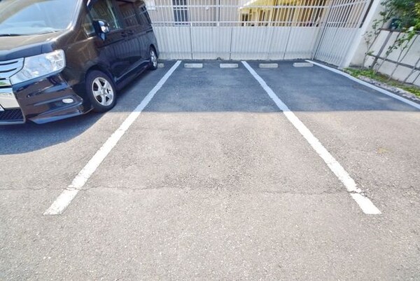 駐車場(駐車場)
