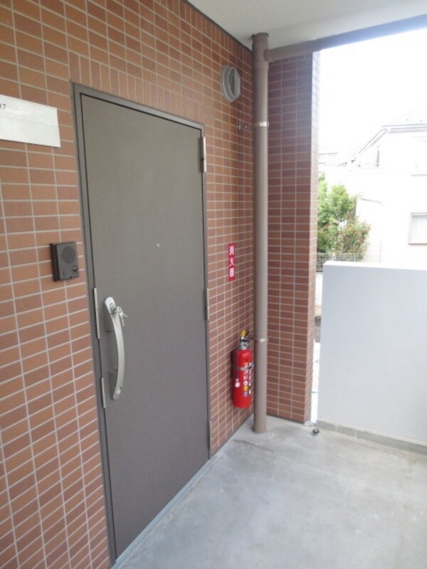 玄関(★お問い合わせはタウンハウジングまで★)