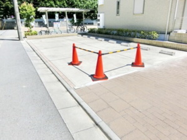 駐車場(★)