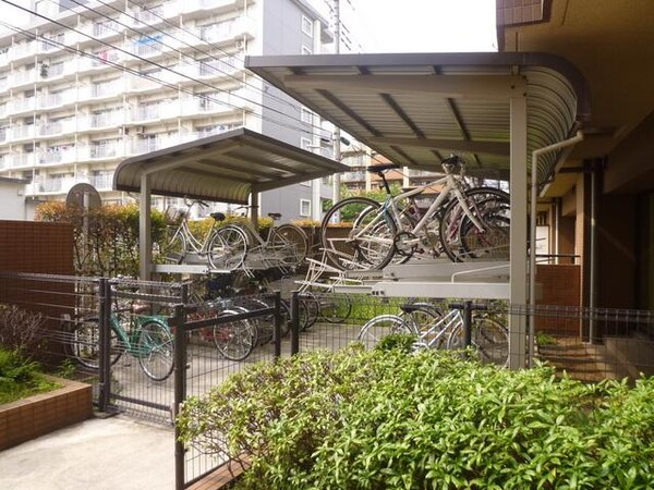 外観(屋根付駐輪場)
