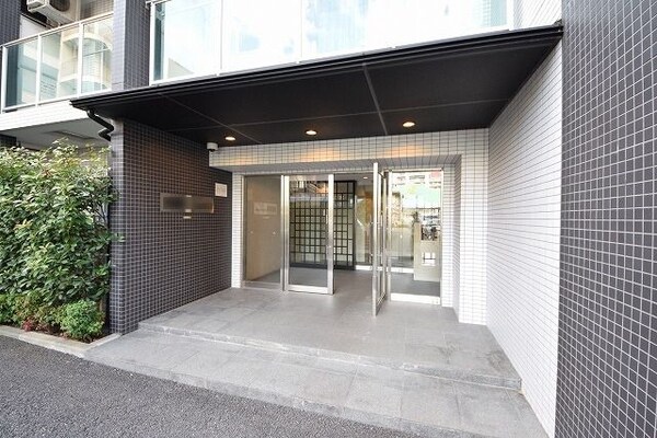 エントランス(外観・共用部分)