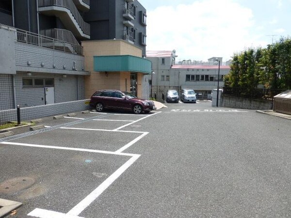 駐車場(★駐車場★)