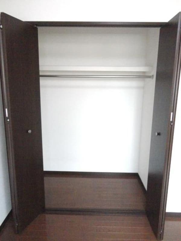 収納(別部屋参考写真)