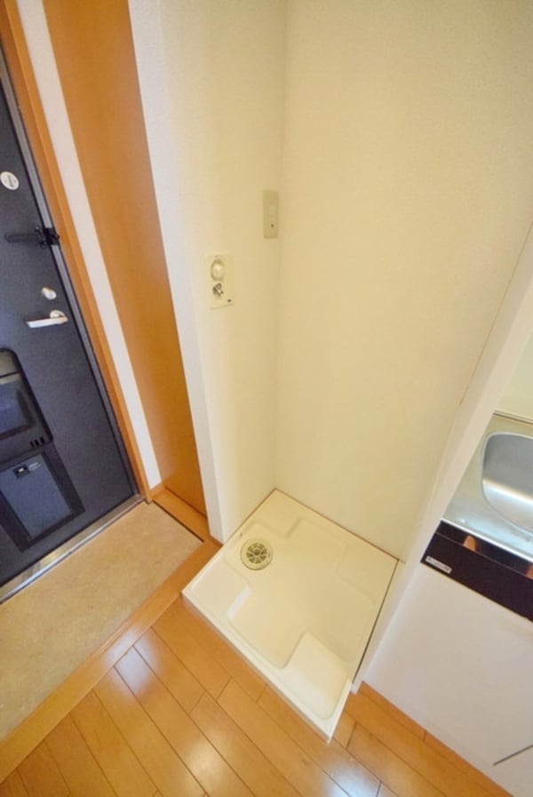 その他(室内洗濯機置き場)