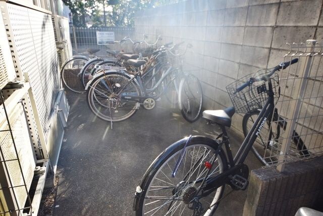 物件内観写真14　(★駐輪スペースです★)