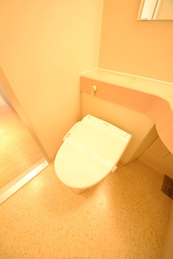 トイレ(別部屋参考写真)