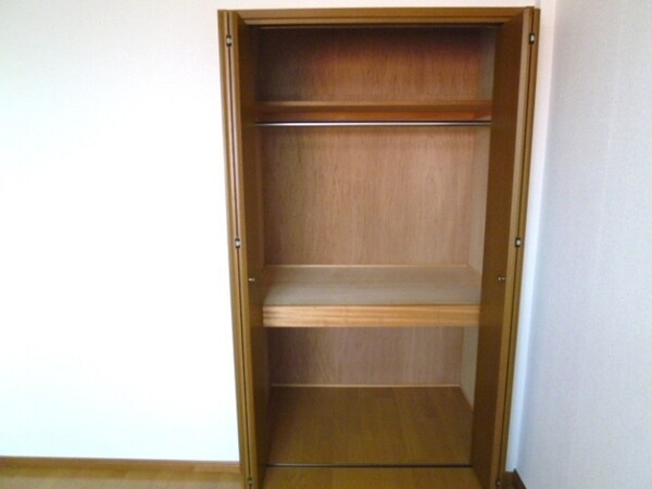 収納(別部屋参考写真)