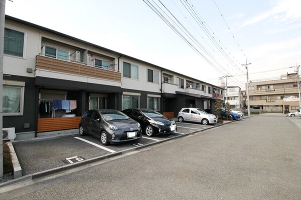 外観(★敷地が広い建物です★)