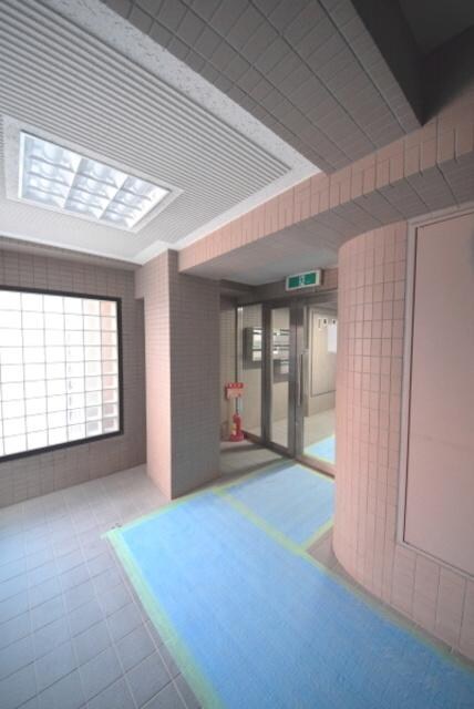 物件内観写真11　(★エントランス★)