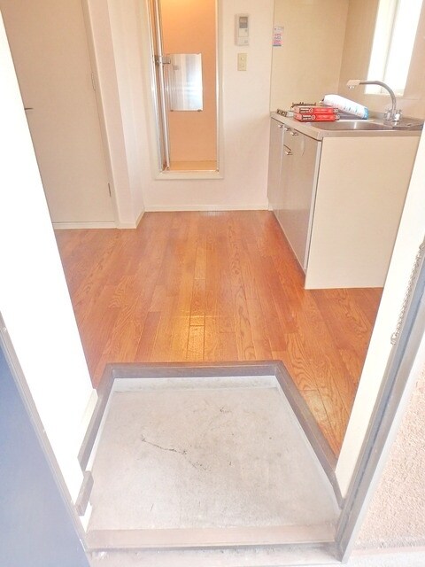 物件内観写真10　(★玄関スペース★)