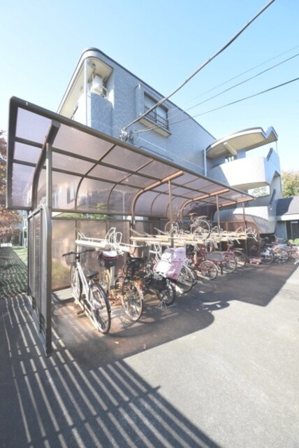 物件内観写真20　(★屋根付き駐輪場★)