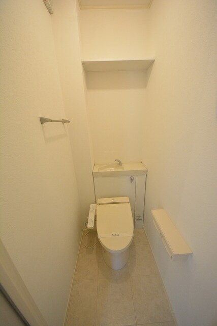 物件内観写真15　(トイレ)