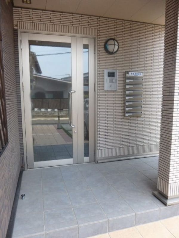 エントランス(★お問い合わせはタウンハウジングまで★)