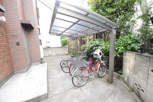 共有部分(駐輪場)