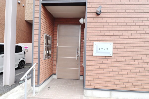 エントランス(エントランス)